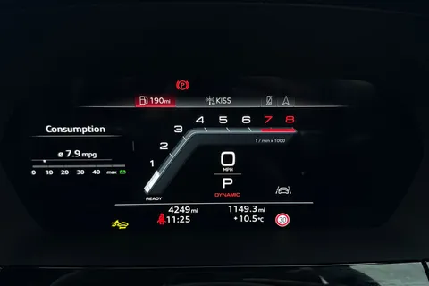 DK25XKZ Audi A3 Black Edition 35 TFSI 150 PS S tronic Thumbnail #51