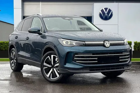 Volkswagen Tiguan 1.5 TSI Elegance DSG Euro 6 (s/s) 5dr Thumbnail #1