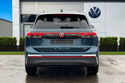 Volkswagen Tiguan 1.5 TSI Elegance DSG Euro 6 (s/s) 5dr Thumbnail #4