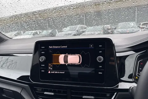 Volkswagen T-Roc 1.5 TSI Style Design Euro 6 (s/s) 5dr Thumbnail #53