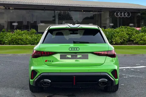 Audi RS 3 2.5 TFSI Carbon Vorsprung Sportback S Tronic quattro Euro 6 (s/s) 5dr Thumbnail #5