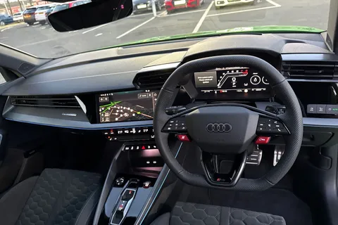 Audi RS 3 2.5 TFSI Carbon Vorsprung Sportback S Tronic quattro Euro 6 (s/s) 5dr Thumbnail #18