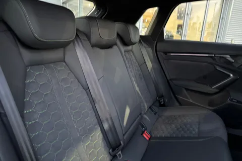 Audi RS 3 2.5 TFSI Carbon Vorsprung Sportback S Tronic quattro Euro 6 (s/s) 5dr Thumbnail #19