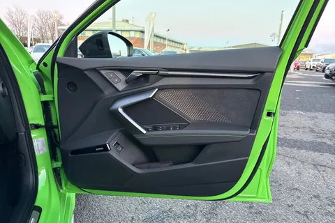 Audi RS 3 2.5 TFSI Carbon Vorsprung Sportback S Tronic quattro Euro 6 (s/s) 5dr Thumbnail #47