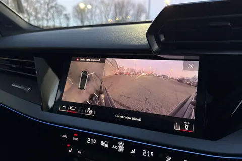 Audi RS 3 2.5 TFSI Carbon Vorsprung Sportback S Tronic quattro Euro 6 (s/s) 5dr Thumbnail #58