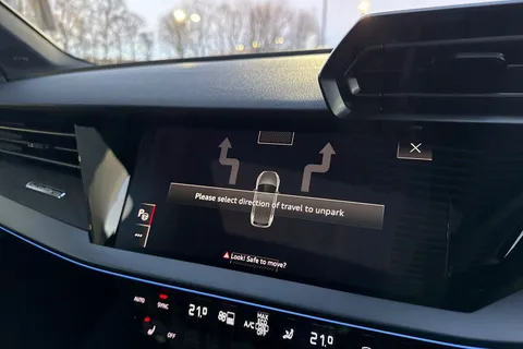 Audi RS 3 2.5 TFSI Carbon Vorsprung Sportback S Tronic quattro Euro 6 (s/s) 5dr Thumbnail #59