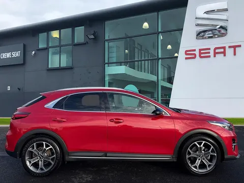 PN72VNX Kia Xceed 1.5 T-GDi 4 Euro 6 (s/s) 5dr Thumbnail #3