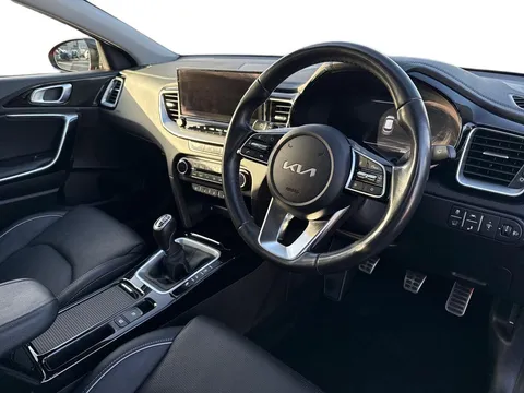 PN72VNX Kia Xceed 1.5 T-GDi 4 Euro 6 (s/s) 5dr Thumbnail #7