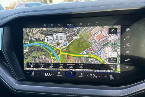 MT23VHX Volkswagen Touareg 3.0 V6 TSI PHEV 4Motion R 5dr Tip Auto, TOW BAR, DYNAUDIO, MASSAGE SEATS Thumbnail #16