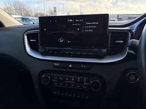 PN72VNX Kia Xceed 1.5 T-GDi 4 Euro 6 (s/s) 5dr Thumbnail #18