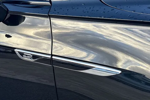 MT23VHX Volkswagen Touareg 3.0 V6 TSI PHEV 4Motion R 5dr Tip Auto, TOW BAR, DYNAUDIO, MASSAGE SEATS Thumbnail #24