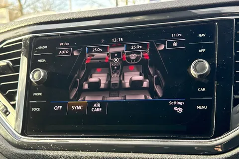 DC68DAA Volkswagen T-Roc 1.5 TSI EVO R-Line 5dr | Electric Boot | Rear Camera Thumbnail #22