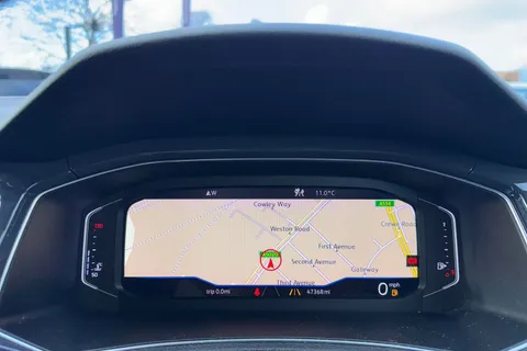 DC68DAA Volkswagen T-Roc 1.5 TSI EVO R-Line 5dr | Electric Boot | Rear Camera Thumbnail #26