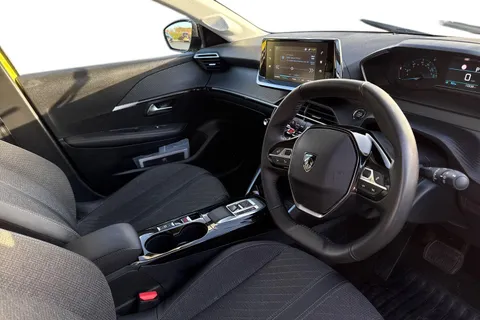 YS24BVY PEUGEOT e-208 50kWh E-Style Auto 5dr (7.4kW Charger) Thumbnail #13