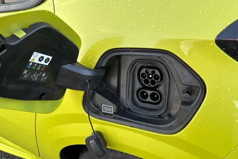 YS24BVY PEUGEOT e-208 50kWh E-Style Auto 5dr (7.4kW Charger) Thumbnail #29