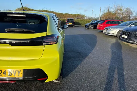 YS24BVY PEUGEOT e-208 50kWh E-Style Auto 5dr (7.4kW Charger) Thumbnail #33