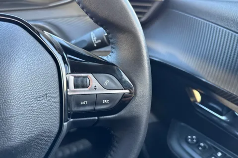 YS24BVY PEUGEOT e-208 50kWh E-Style Auto 5dr (7.4kW Charger) Thumbnail #37