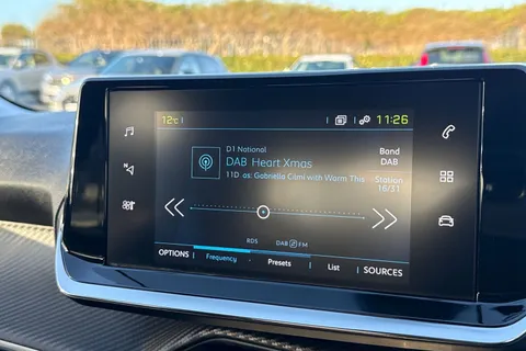 YS24BVY PEUGEOT e-208 50kWh E-Style Auto 5dr (7.4kW Charger) Thumbnail #42