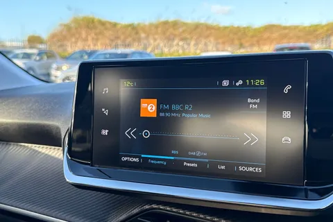 YS24BVY PEUGEOT e-208 50kWh E-Style Auto 5dr (7.4kW Charger) Thumbnail #43