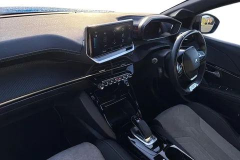AE21ZHF PEUGEOT e-208 50kWh GT Premium Auto 5dr Thumbnail #14