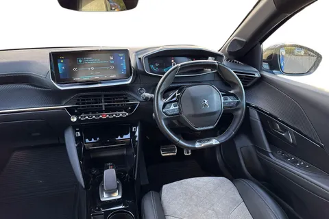 KV20HGM PEUGEOT e-208 50kWh GT Auto 5dr Thumbnail #17