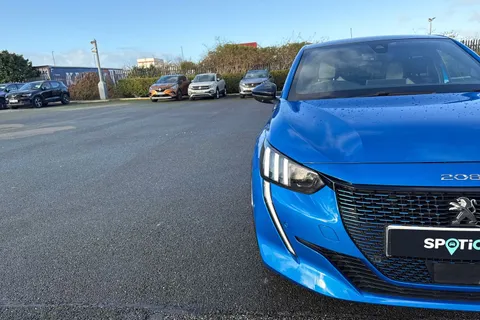 KV20HGM PEUGEOT e-208 50kWh GT Auto 5dr Thumbnail #24