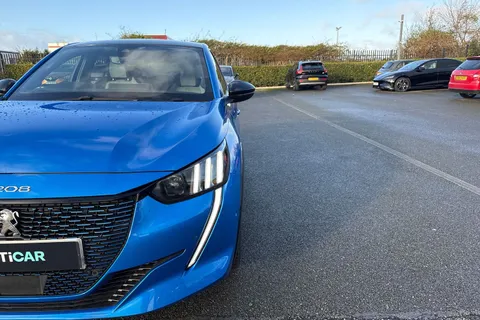 KV20HGM PEUGEOT e-208 50kWh GT Auto 5dr Thumbnail #25