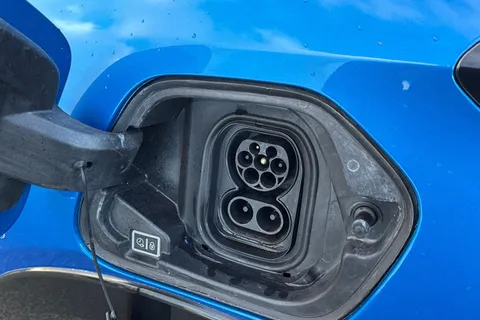 KV20HGM PEUGEOT e-208 50kWh GT Auto 5dr Thumbnail #29