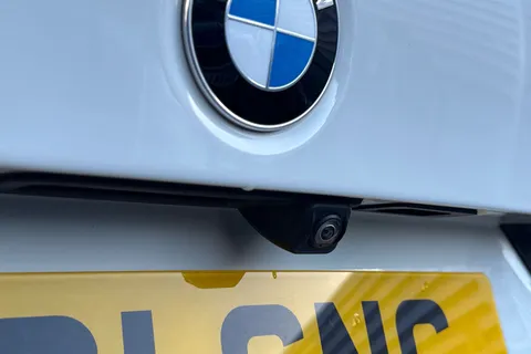 YJ21SNC BMW 3 Series 2.0 318i M Sport Auto Euro 6 (s/s) 4dr Thumbnail #33