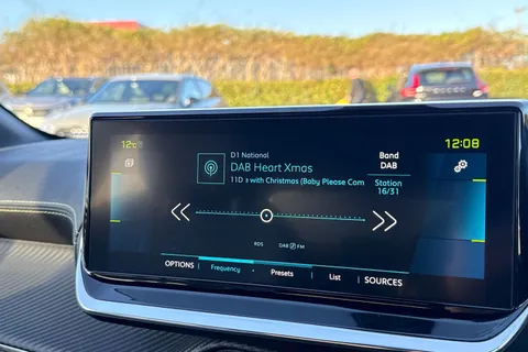 AE21ZHF PEUGEOT e-208 50kWh GT Premium Auto 5dr Thumbnail #42