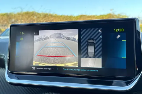 KV20HGM PEUGEOT e-208 50kWh GT Auto 5dr Thumbnail #55