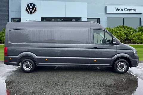 CX75JWZ Volkswagen Crafter 2.0 TDI CR35 Commerce FWD LWB High Roof Euro 6 (s/s) 5dr Thumbnail #4