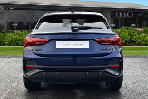 KT25YHS Audi Q3 Black Edition 35 TDI  150 PS S tronic Thumbnail #5