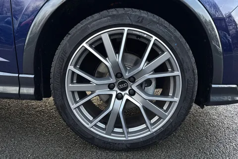 KT25YHS Audi Q3 Black Edition 35 TDI  150 PS S tronic Thumbnail #10