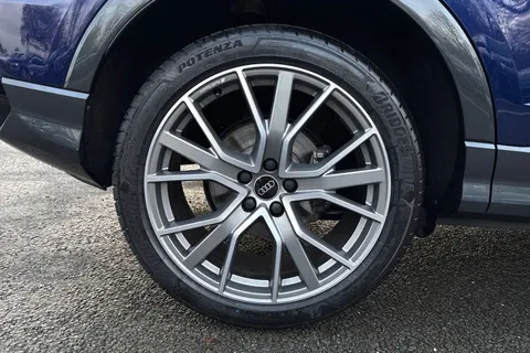 KT25YHS Audi Q3 Black Edition 35 TDI  150 PS S tronic Thumbnail #11