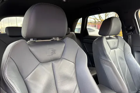 YG19OMP Audi Q3 1.5 TFSI CoD 35 S line S Tronic Euro 6 (s/s) 5dr Thumbnail #21