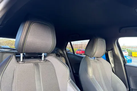 SD72WXJ PEUGEOT e-2008 50kWh GT Auto 5dr (7kW Charger) Thumbnail #23