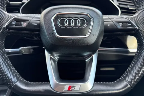 YG19OMP Audi Q3 1.5 TFSI CoD 35 S line S Tronic Euro 6 (s/s) 5dr Thumbnail #39