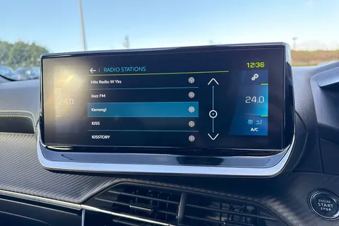 SD72WXJ PEUGEOT e-2008 50kWh GT Auto 5dr (7kW Charger) Thumbnail #46