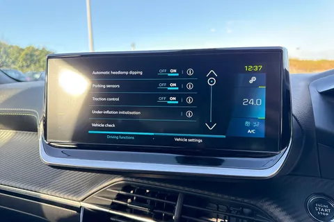 SD72WXJ PEUGEOT e-2008 50kWh GT Auto 5dr (7kW Charger) Thumbnail #52