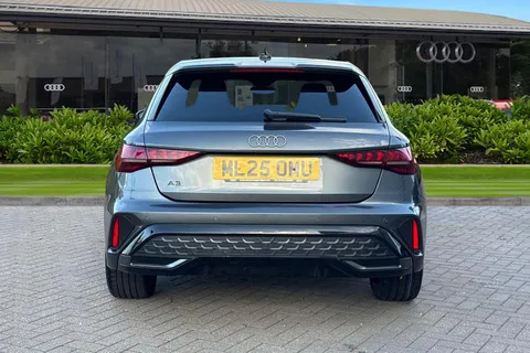 ML25OMU Audi A3 S line 30 TFSI 116 PS S tronic Thumbnail #5