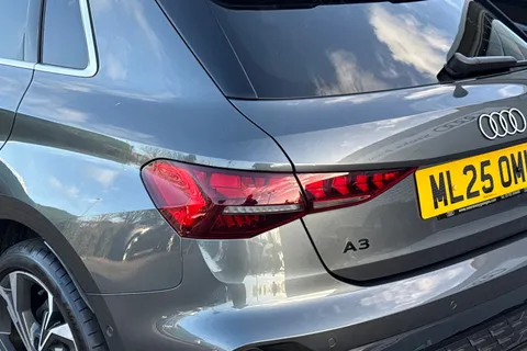 ML25OMU Audi A3 S line 30 TFSI 116 PS S tronic Thumbnail #8