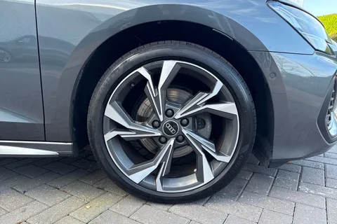 ML25OMU Audi A3 S line 30 TFSI 116 PS S tronic Thumbnail #10