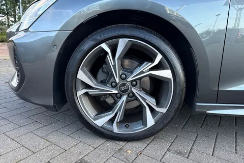 ML25OMU Audi A3 S line 30 TFSI 116 PS S tronic Thumbnail #11