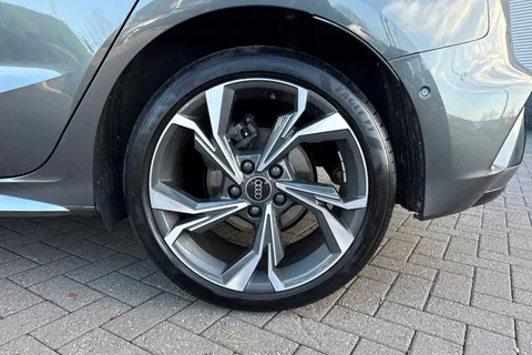 ML25OMU Audi A3 S line 30 TFSI 116 PS S tronic Thumbnail #13