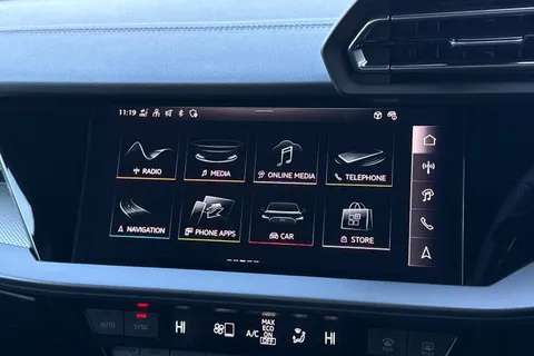 ML25OMU Audi A3 S line 30 TFSI 116 PS S tronic Thumbnail #30