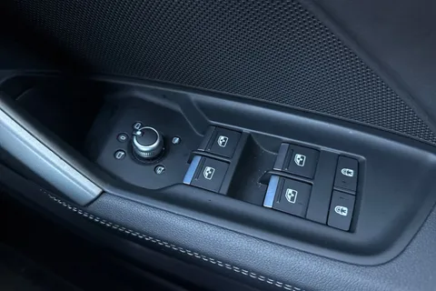 ML25OMU Audi A3 S line 30 TFSI 116 PS S tronic Thumbnail #46