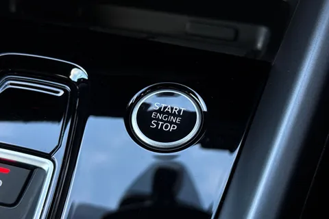 ML25OMU Audi A3 S line 30 TFSI 116 PS S tronic Thumbnail #48