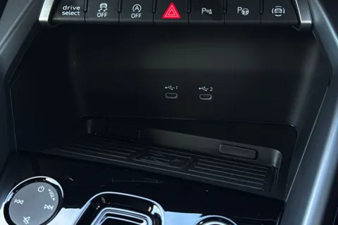 ML25OMU Audi A3 S line 30 TFSI 116 PS S tronic Thumbnail #49