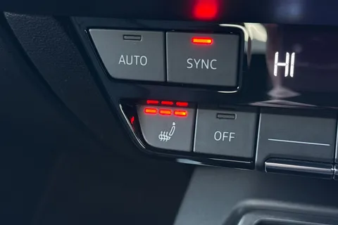 ML25OMU Audi A3 S line 30 TFSI 116 PS S tronic Thumbnail #50